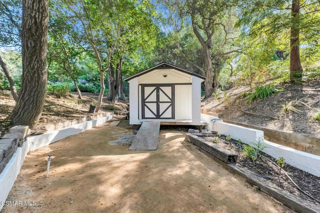 790 Spring Wood Street, Thousand Oaks, CA 91320