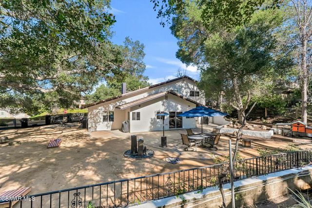 790 Spring Wood Street, Thousand Oaks, CA 91320