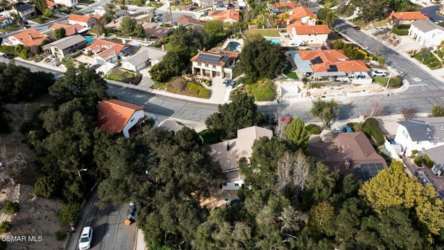 790 Spring Wood Street, Thousand Oaks, CA 91320