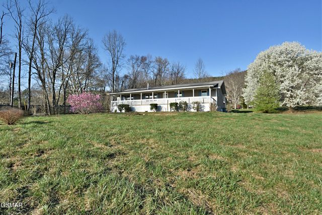 2737 Clabo Road, Sevierville, TN 37862