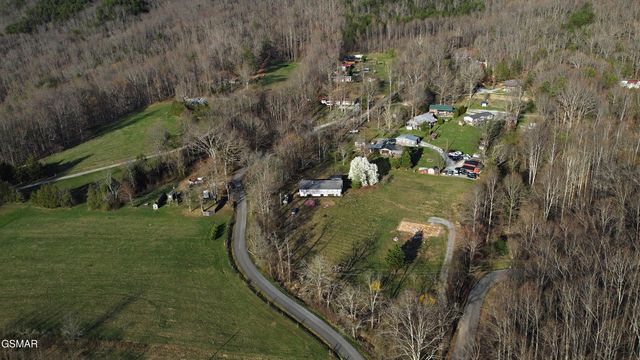 2737 Clabo Road, Sevierville, TN 37862