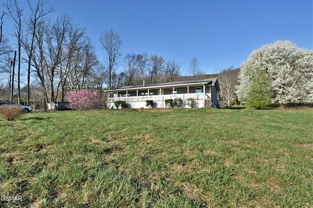 2737 Clabo Road, Sevierville, TN 37862