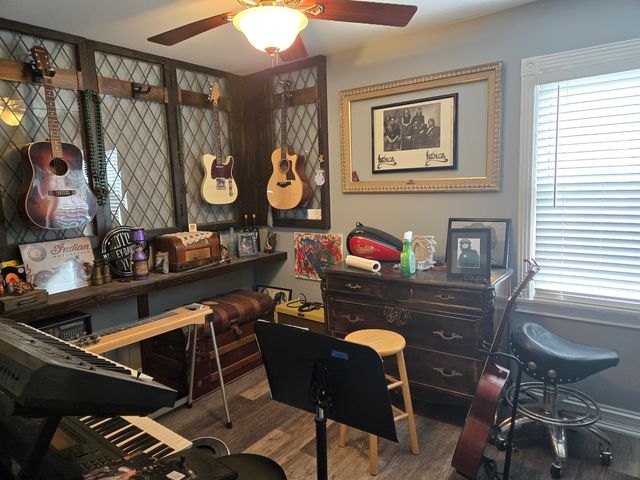 145 S HICKORY Street, Palatine, IL 60067