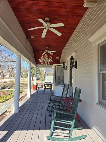 145 S HICKORY Street, Palatine, IL 60067