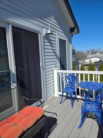 145 S HICKORY Street, Palatine, IL 60067