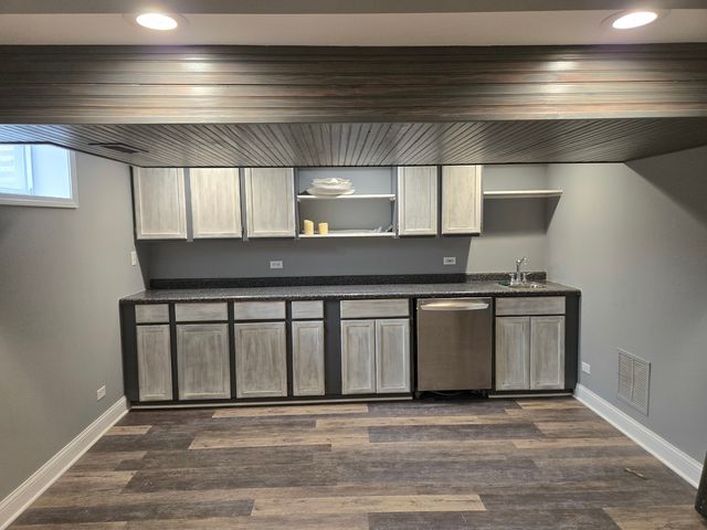 145 S HICKORY Street, Palatine, IL 60067