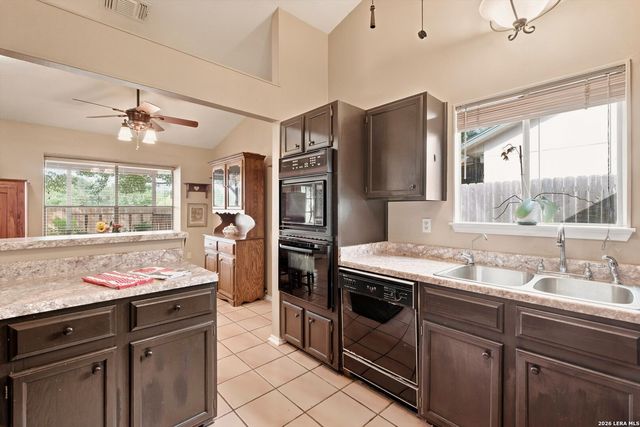 3322 MORNING BROOK ST, San Antonio, TX 78247