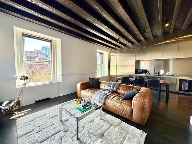 177 Commonwealth Ave 11, Boston, MA 02116