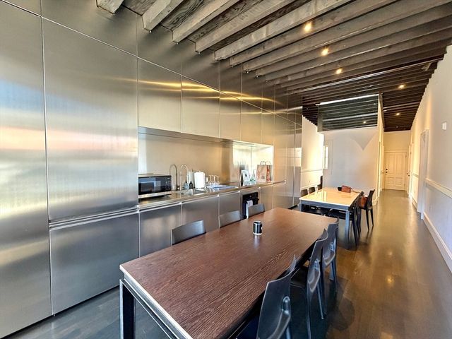 177 Commonwealth Ave 11, Boston, MA 02116