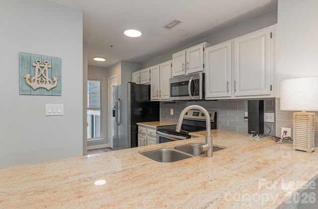 17544 Tuscany Lane, Cornelius, NC 28031