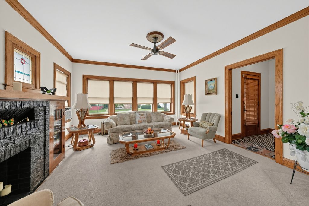2645 N Mobile Avenue, Chicago, IL 60639 — photo 5
