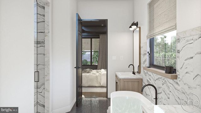 1005 WESTWOOD DR, Fredericksburg, VA 22401