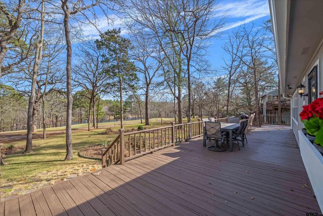 327 Peaceful Woods Trail, Holly Lake Ranch, TX 75765