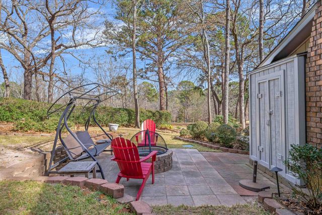 327 Peaceful Woods Trail, Holly Lake Ranch, TX 75765