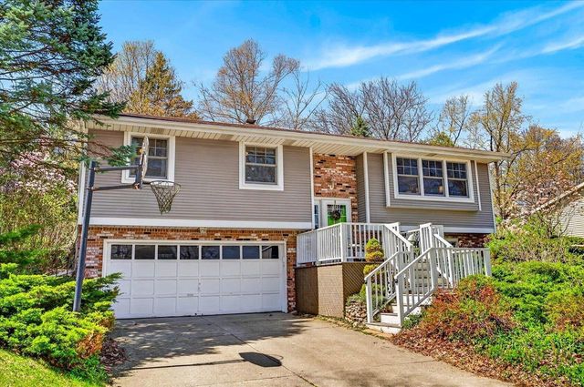 1910 La Sierra Way, Madison, WI 53716