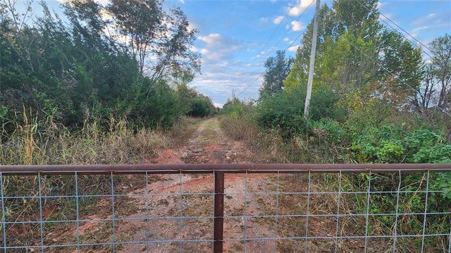 SE 104th Street, Newalla, OK 74857