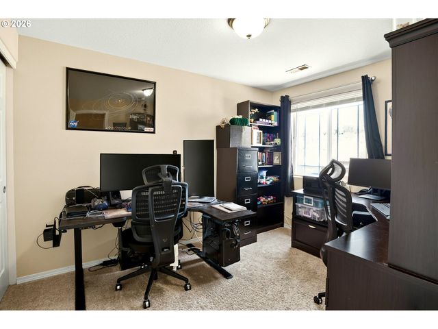 35365 OAKWOOD Dr, St Helens, OR 97051