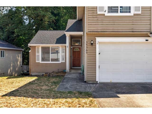 35365 OAKWOOD Dr, St Helens, OR 97051