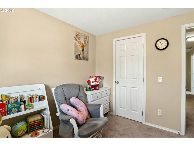 35365 OAKWOOD Dr, St Helens, OR 97051