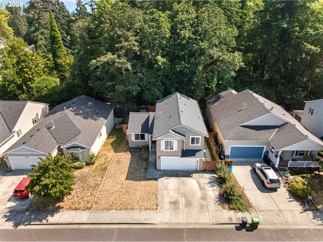 35365 OAKWOOD Dr, St Helens, OR 97051