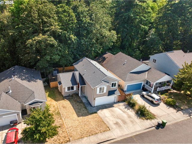 35365 OAKWOOD Dr, St Helens, OR 97051