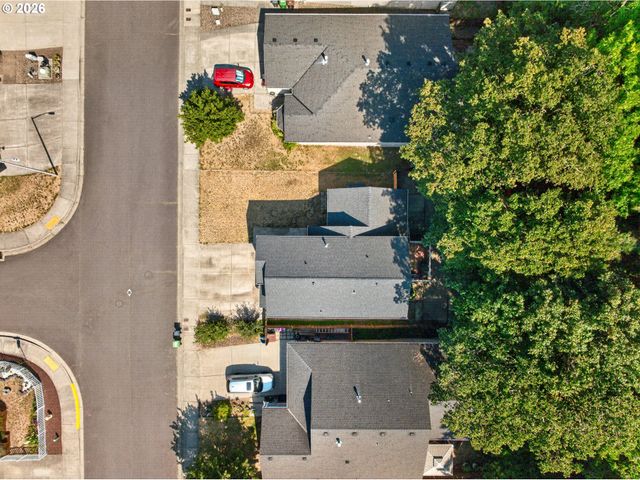 35365 OAKWOOD Dr, St Helens, OR 97051