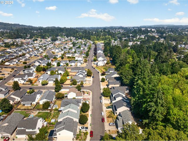 35365 OAKWOOD Dr, St Helens, OR 97051