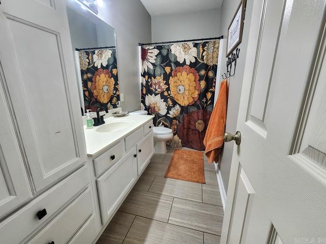 51 Donna Kay Drive, Greenbrier, AR 72058