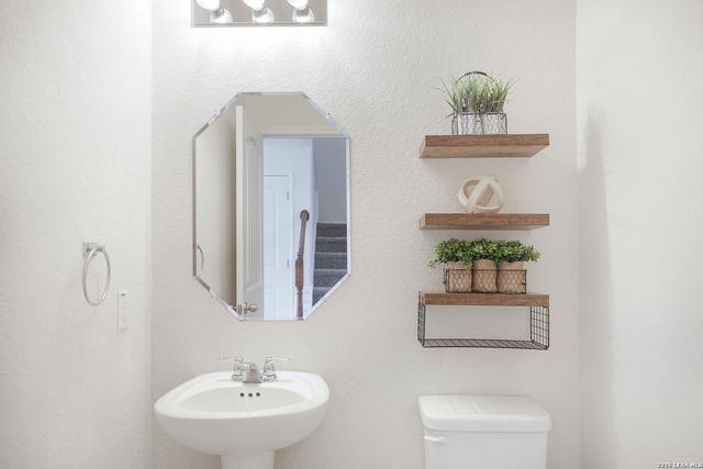 4580 Split Oak, Schertz, TX 78108