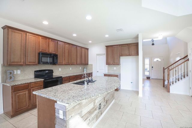 4580 Split Oak, Schertz, TX 78108