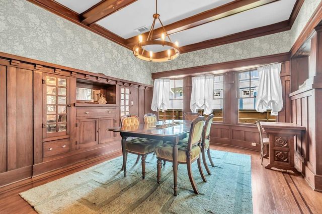 2608 Hopkins Street, Houston, TX 77006