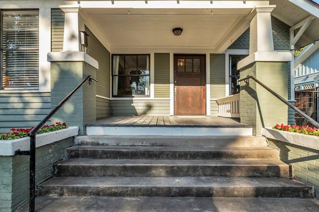 2608 Hopkins Street, Houston, TX 77006