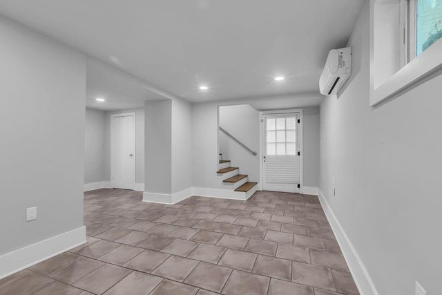 2608 Hopkins Street, Houston, TX 77006