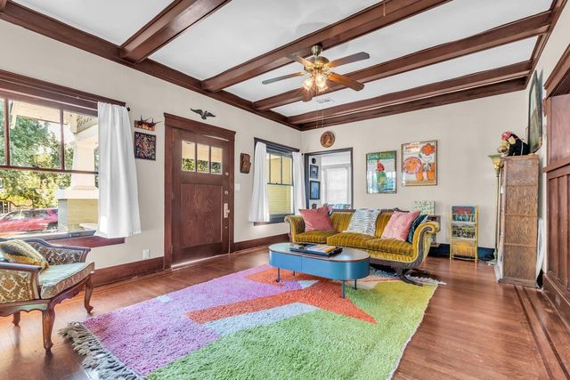 2608 Hopkins Street, Houston, TX 77006