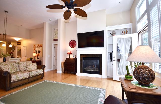 6 Chadwick Court, Mashpee, MA 02649