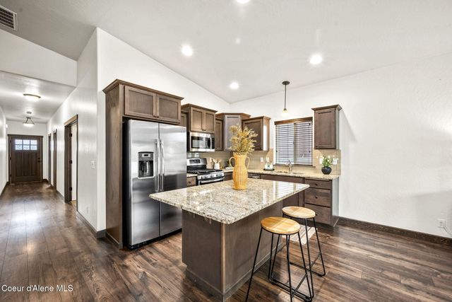 6644 N Idlewood DR, Coeur D'alene, ID 83815
