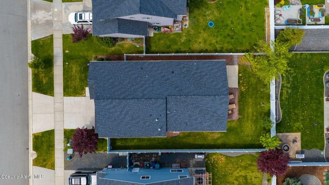 6644 N Idlewood DR, Coeur D'alene, ID 83815