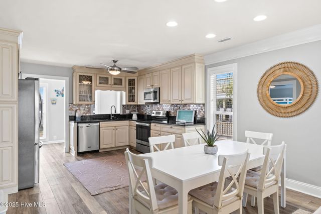 127 Starfish Drive, Supply, NC 28462