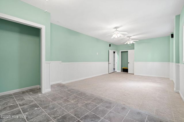 127 Starfish Drive, Supply, NC 28462