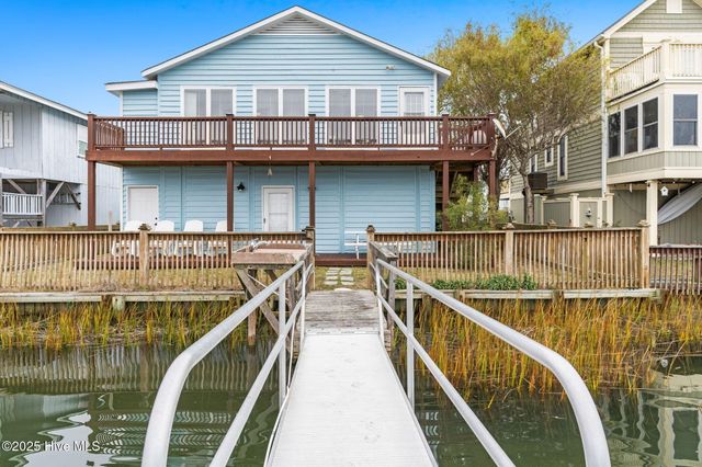 127 Starfish Drive, Supply, NC 28462