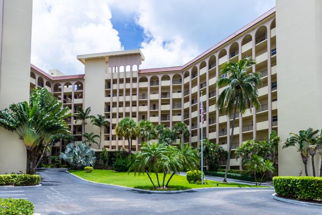 3475 S Ocean Boulevard 508, Palm Beach, FL 33480