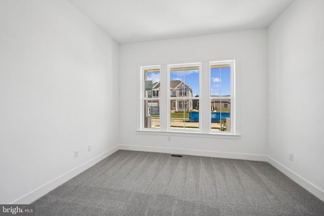327 KINGFISHER LN, Chester, MD 21619