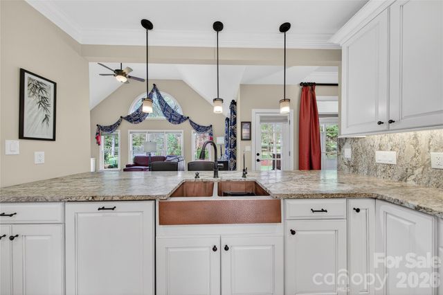 12800 Darby Chase Drive, Charlotte, NC 28277