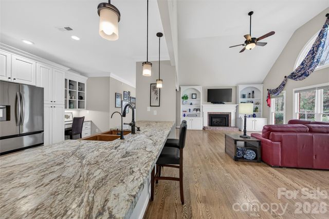 12800 Darby Chase Drive, Charlotte, NC 28277