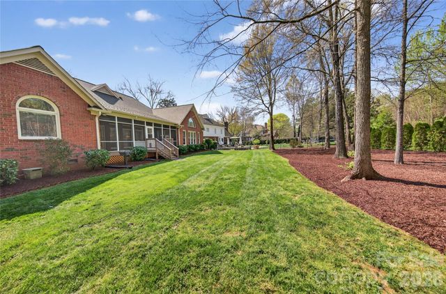 12800 Darby Chase Drive, Charlotte, NC 28277