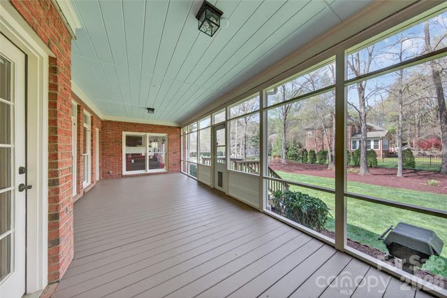 12800 Darby Chase Drive, Charlotte, NC 28277