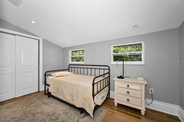 133 N PINELLAS AVENUE, Tarpon Springs, FL 34689