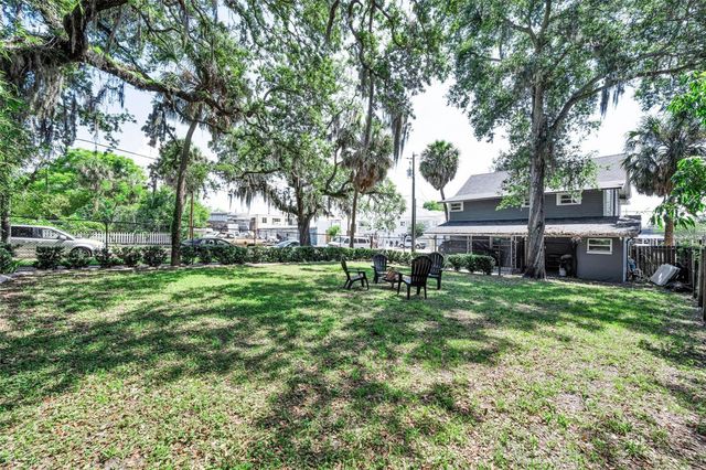 133 N PINELLAS AVENUE, Tarpon Springs, FL 34689