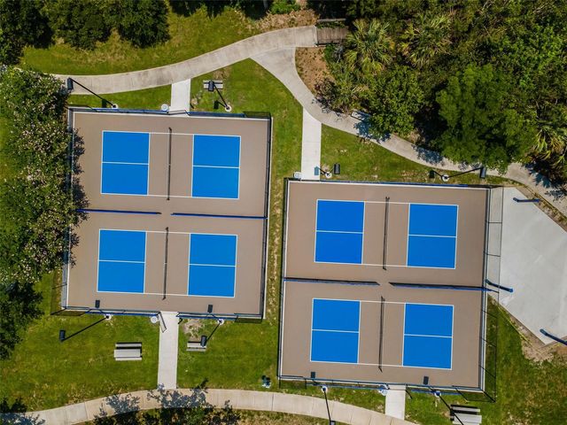 133 N PINELLAS AVENUE, Tarpon Springs, FL 34689