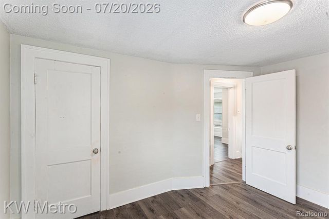 202 N Washington Avenue, Royal Oak, MI 48067